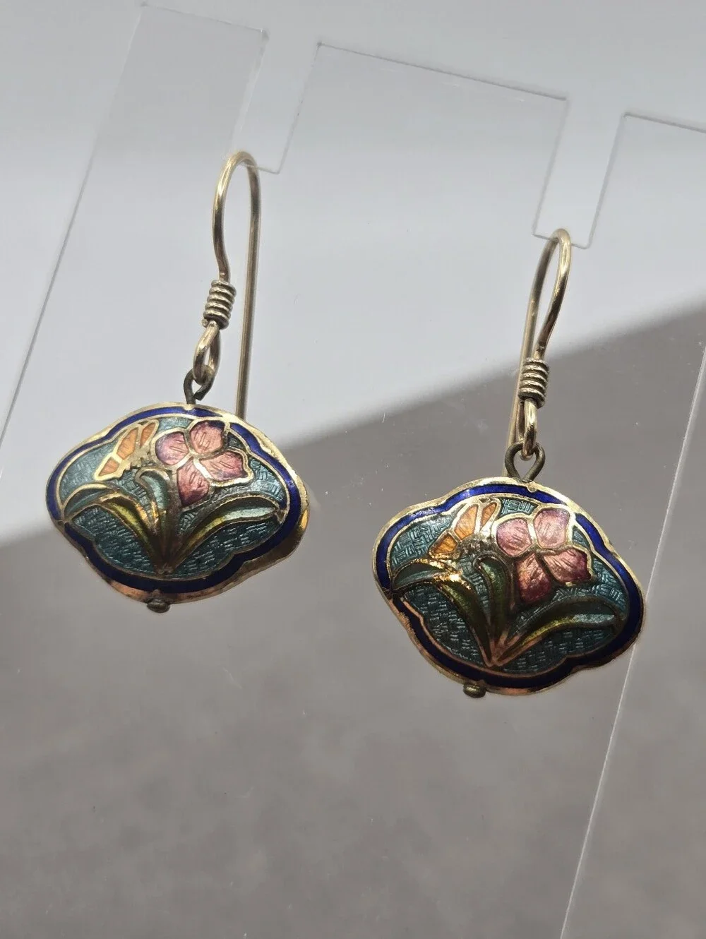 Boho Cloisonne Flower Pendant Necklace Enamel Diamond 18” Long Dainty Gold Chain
